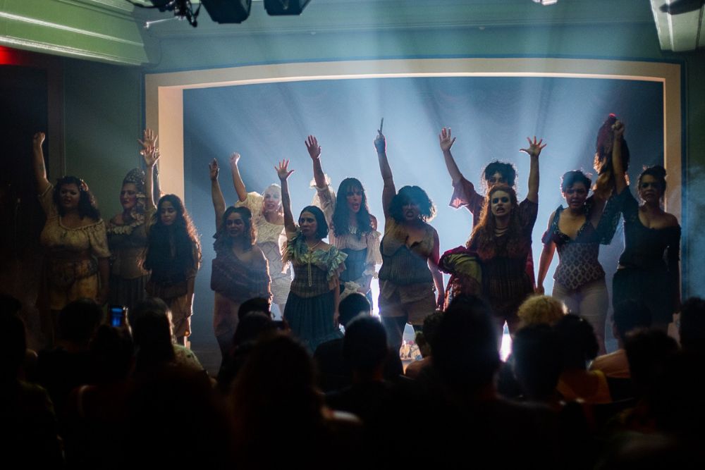 Espet&aacute;culo &lsquo;Cabar&eacute; Chinelo&rsquo; ter&aacute; duas sess&otilde;es no Teatro Amazonas