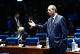 Omar Aziz defende criação de política nacional para Educação em Tempo Integral