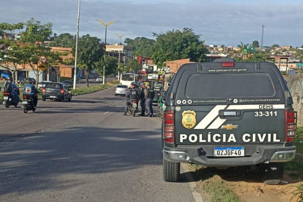 Homem &eacute; encontrado morto a tiros em avenida no bairro Nova Cidade