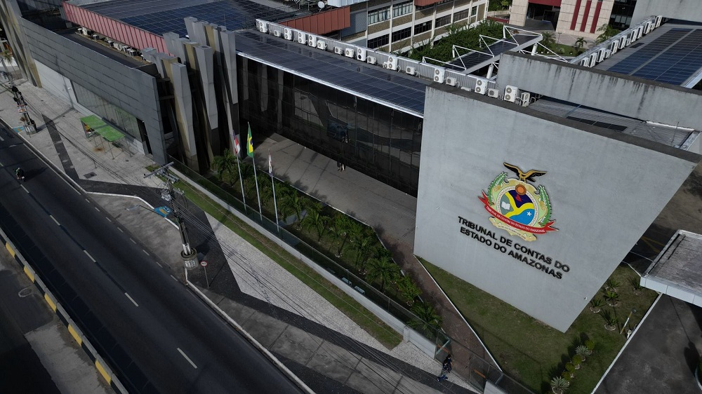 Apenas 49 gestores entregaram a Prestação de Contas Anual ao TCE-AM Apenas 49 gestores entregaram a Prestação de Contas Anual ao TCE-AM