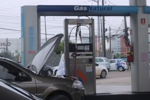 Cigás acompanha operação do primeiro posto de abastecimento de GNV da Zona Leste de Manaus