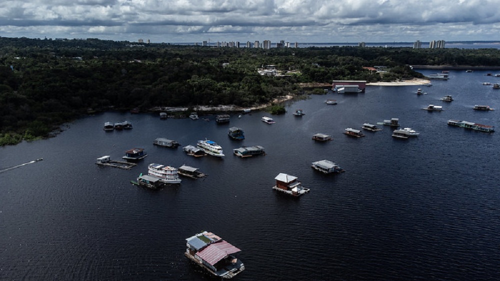 MP protocola recurso contra decis&atilde;o que barrou retirada de flutuantes em Manaus