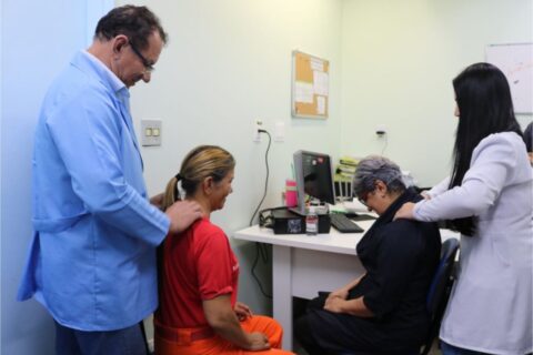 Projeto ‘Cuidando do cuidador’ busca fortalecer saúde mental de servidores da FCecon