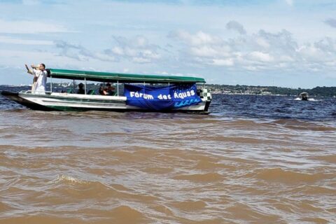 ‘Romaria das Águas’ marca Dia Mundial da Água em Manaus