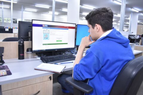 Edital do Programa Bolsa Idiomas 2024 será lançado nesta quinta-feira (21)