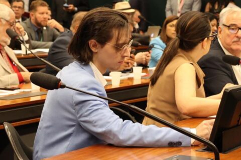Amom Mandel realizará audiência pública sobre apagão de dados oficiais da população autista no Brasil