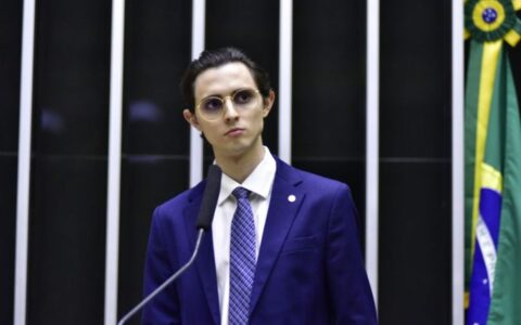 Amom critica descaso com Segurança Pública no Amazonas durante discurso na Câmara dos Deputados