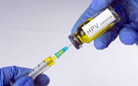 Vacina contra HPV previne câncer em homens, aponta pesquisa