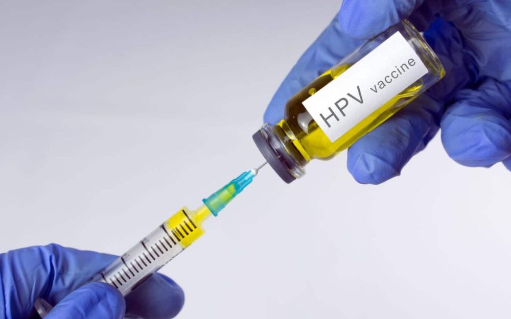 Vacina contra HPV previne câncer em homens, aponta pesquisa Vacina contra HPV previne câncer em homens, aponta pesquisa