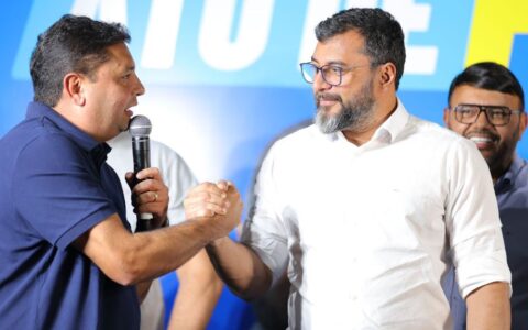 Presidente do partido no Amazonas, Wilson Lima assina filiação do vereador Caio André ao União Brasil