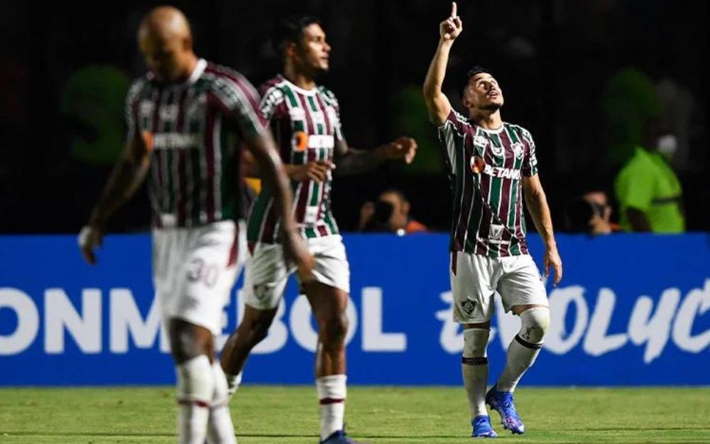 Fluminense enfrenta Colo-Colo em busca da primeira vit&oacute;ria na Libertadores