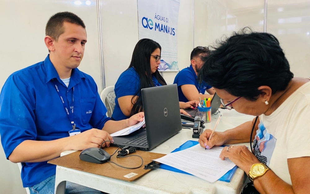 &Aacute;guas de Manaus realiza atendimento ao p&uacute;blico na C&acirc;mara Cidad&atilde;