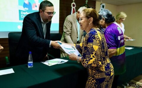 DPE-AM compartilha experiências do curso ‘Defensor Digital 60+’ em seminário internacional de Direito e Inteligência Artificial