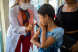 Vacinação contra dengue é ampliada para adolescentes de 17 municípios do Amazonas