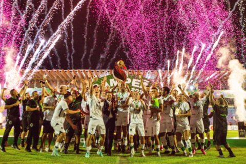 Por 4 a 2, Manaus supera o Amazonas nos pênaltis e conquista título do Barezão 2024