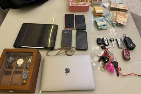 PF investiga grupo criminoso suspeito de financiar 'mulas' para o tráfico de drogas interestadual em Manaus