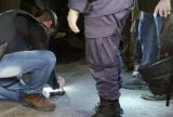 Pistola carregada é encontrada em mochila de homem morto a tiros no bairro Cidade de Deus