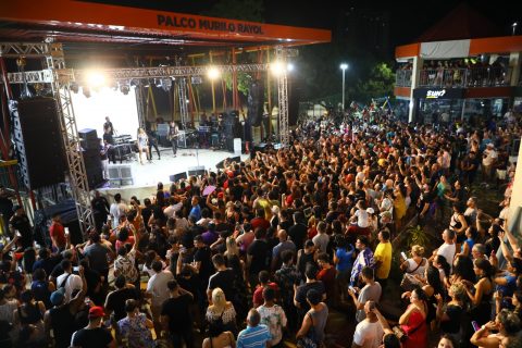 Casa de Praia Zezinho Corrêa é palco de atrações musicais e ‘aulão’ de ritmos neste fim de semana