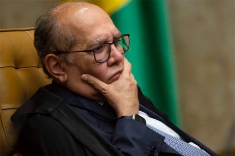 Gilmar Mendes veta manobras para antecipar pagamento de penduricalhos