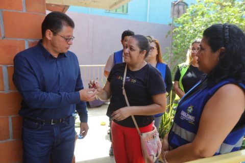UGPE entrega apartamento recuperado após incêndio no Residencial Manaus