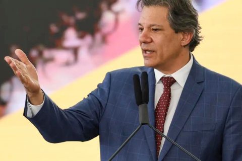 Governo adiará um dos projetos da regulamentação da reforma tributária