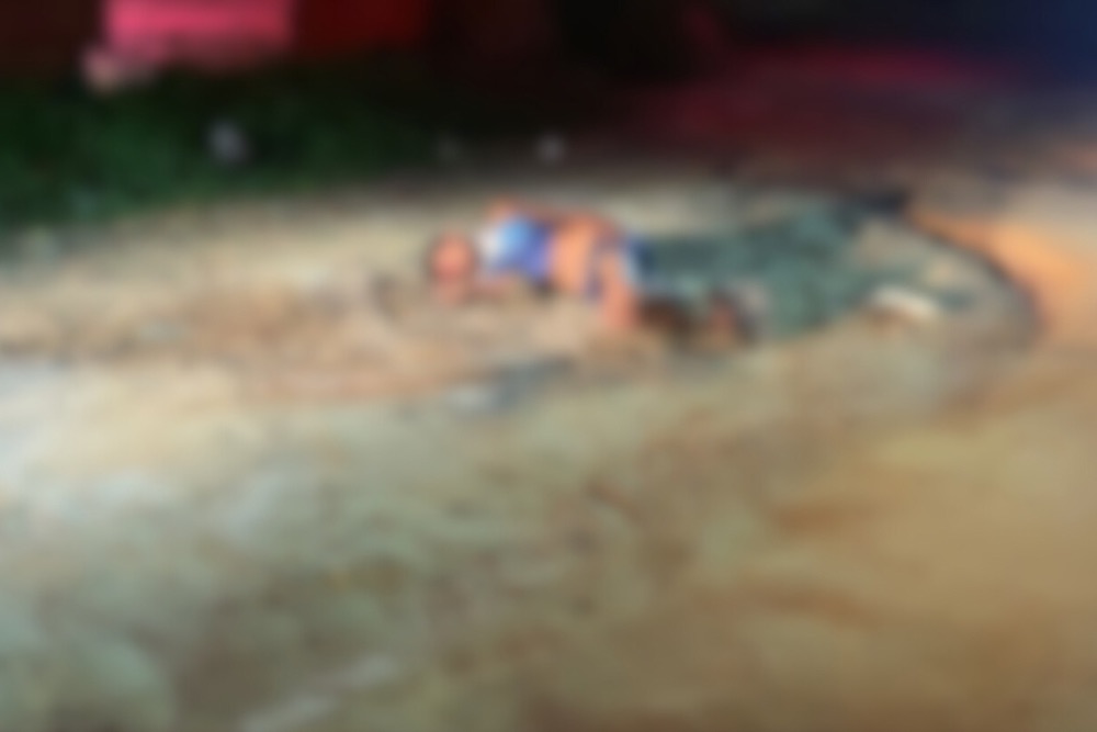 Policiais Militares salvam homem que seria executado pelo tribunal do crime no bairro Raiz Policiais Militares salvam homem que seria executado pelo tribunal do crime no bairro Raiz