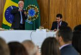 Lula adia viagem ao Chile em razão da crise no Rio Grande do Sul