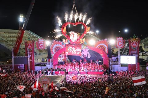 Garantido bate recorde de público durante curral no sambódromo de Manaus