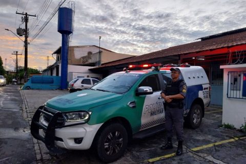 Mulher é presa após abandonar filhos dentro de kitnet na Zona Oeste de Manaus