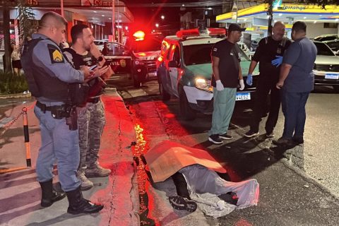 Homem em situação de rua morre ao ser esfaqueado durante discussão no bairro Praça 14