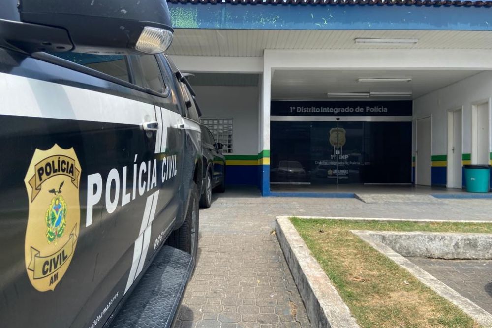 Homem é preso por roubo qualificado de aparelhos celulares no bairro Armando Mendes Homem é preso por roubo qualificado de aparelhos celulares no bairro Armando Mendes
