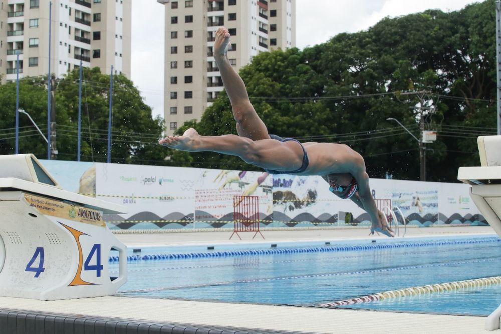 Atleta de natação amazonense participa de Seletiva Olímpica no Rio de Janeiro Atleta de natação amazonense participa de Seletiva Olímpica no Rio de Janeiro