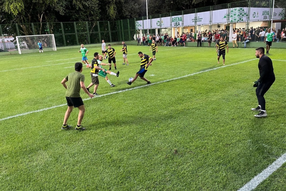 UEA inaugura arena esportiva em homenagem ao ex-reitor Jos&eacute; Aldemir de Oliveira