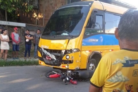 Motociclista morre após ser atropelado por "Amarelinho" na avenida Curaçao