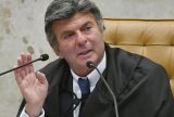 STF retoma julgamento de Bolsonaro e aliados com voto de Fux