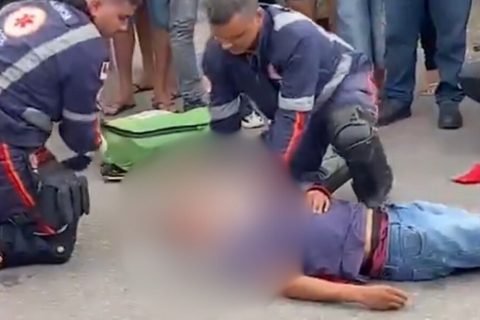 Motociclista fica ferido após bater em ônibus da linha 064 na Zona Leste de Manaus