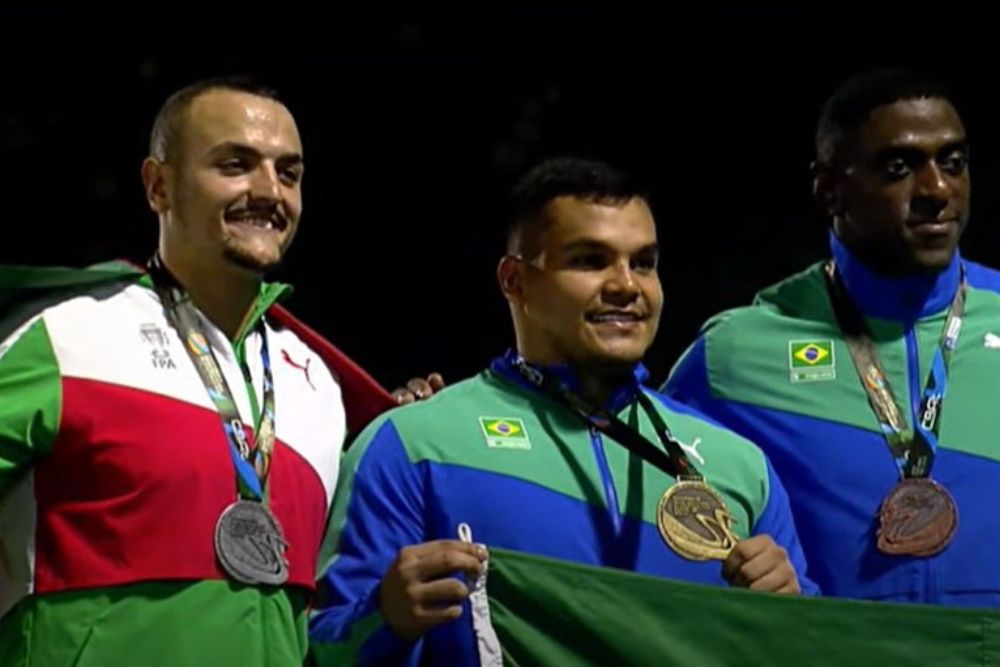 Atleta amazonense quebra recordes brasileiro e sul-americano e garante o ouro no Ibero-Americano Atleta amazonense quebra recordes brasileiro e sul-americano e garante o ouro no Ibero-Americano