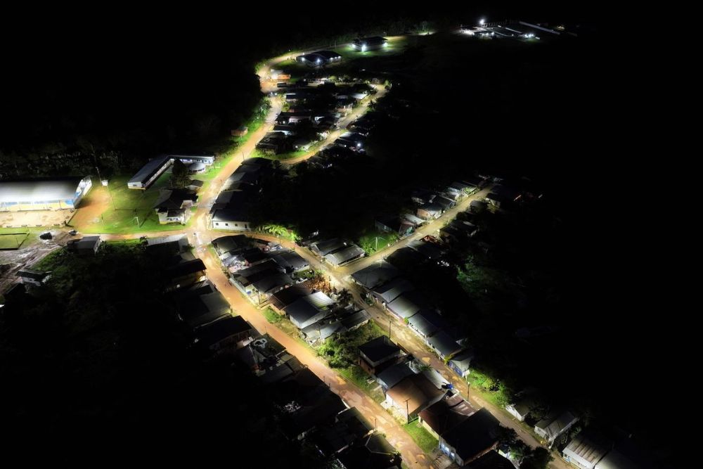 Modernização da iluminação pública é concluída no município de Careiro Modernização da iluminação pública é concluída no município de Careiro