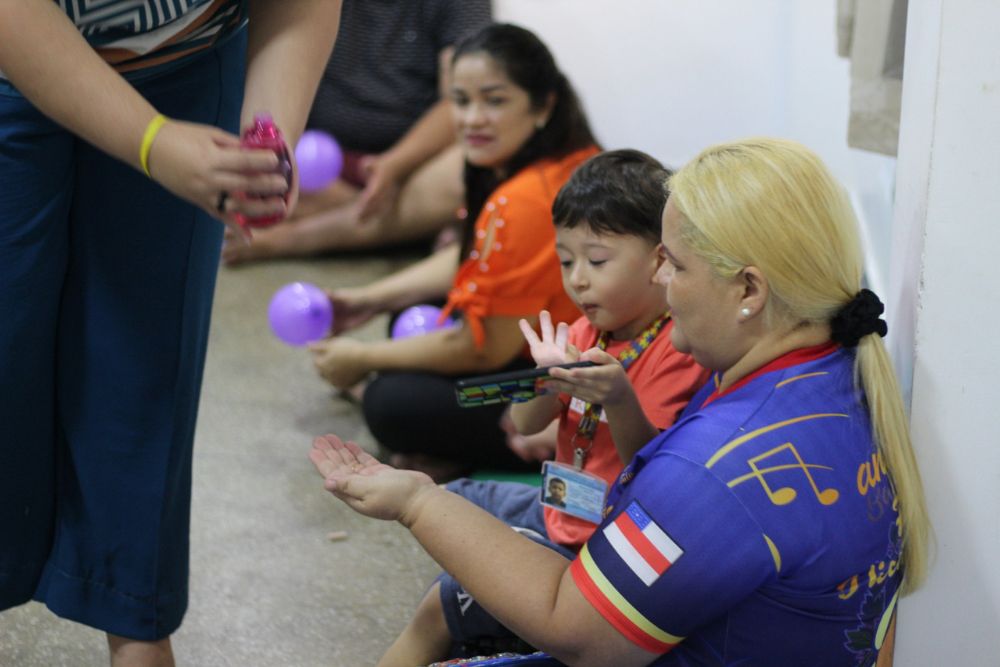 Fam&iacute;lias atendidas pelo Cras participam de programa&ccedil;&atilde;o alusiva ao Dia das M&atilde;es