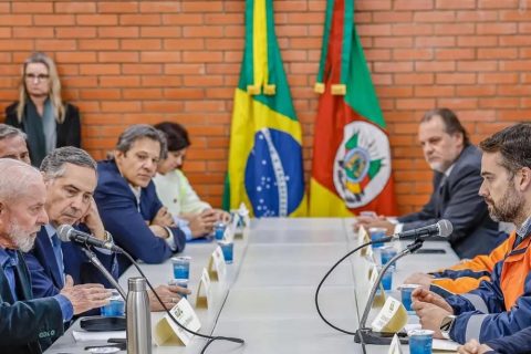 Lula cobra agilidade na liberação de recursos para o Rio Grande do Sul