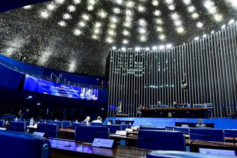 Senado aprova projeto que renova cotas raciais em concursos públicos