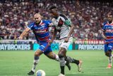 Vasco e Fortaleza duelam por vaga nas oitavas da Copa do Brasil