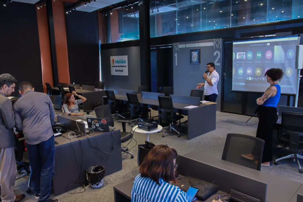 Ajuri de inscrições do edital para Agentes Territoriais de Cultura movimenta Casarão da Inovação Cassina Ajuri de inscrições do edital para Agentes Territoriais de Cultura movimenta Casarão da Inovação Cassina