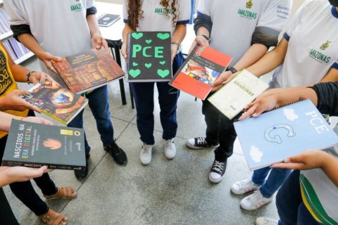 Manacapuru é palco de evento que debate interconexão de saberes construídos por alunos e professores do Amazonas