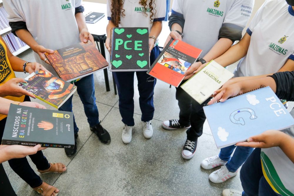Manacapuru é palco de evento que debate interconexão de saberes construídos por alunos e professores do Amazonas Manacapuru é palco de evento que debate interconexão de saberes construídos por alunos e professores do Amazonas