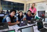 Seduc entrega notebooks para escolas contempladas em edital da Petrobras