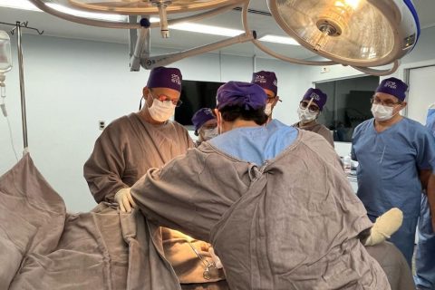 Cirurgia ortopédica é realizada com técnica inédita na Fundação Hospital Adriano Jorge