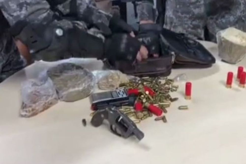 Grupo criminoso é preso com armas, munições e drogas na Betânia Grupo criminoso é preso com armas, munições e drogas na Betânia