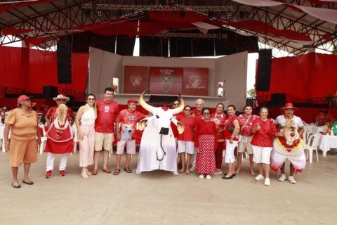 Boi Garantido realiza confraternização com ex-gestores e torcedores antigos no Curral Lindolfo Monteverde