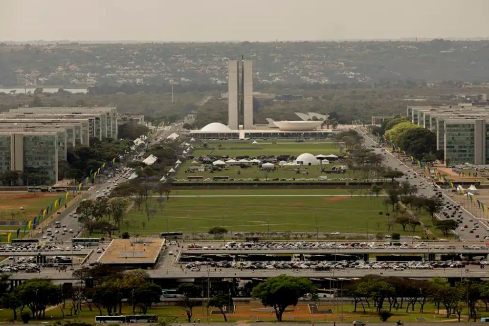 Contas p&uacute;blicas t&ecirc;m super&aacute;vit de R$ 6,7 bilh&otilde;es em abril